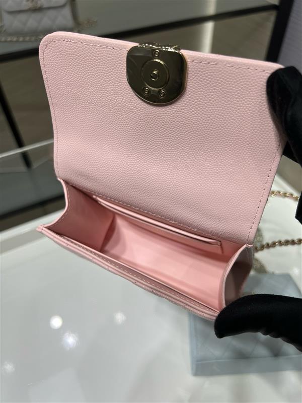 2026131221855117 700